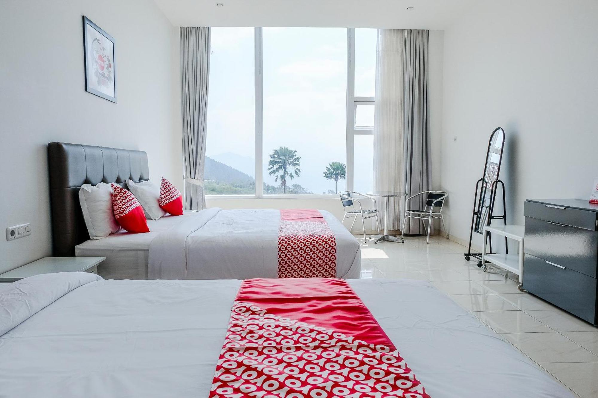 Oyo 1194 Villa Bukit Panderman Residence Batu  Exteriér fotografie