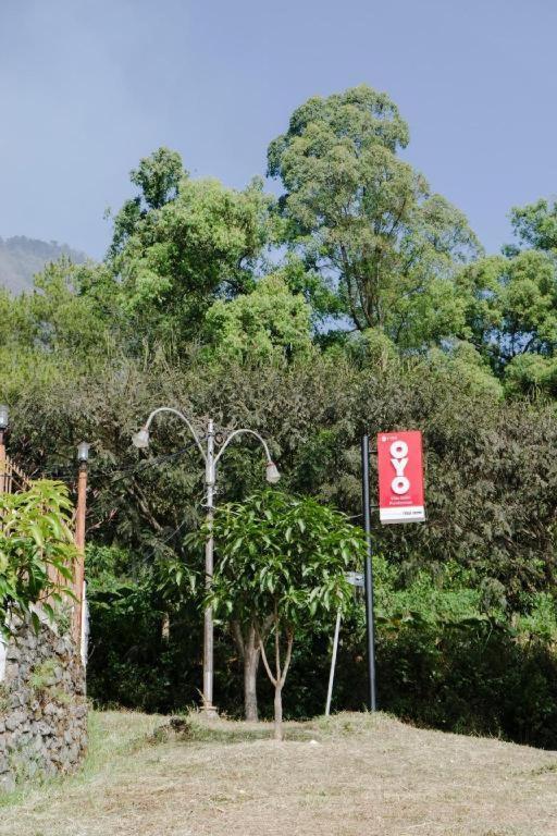 Oyo 1194 Villa Bukit Panderman Residence Batu  Exteriér fotografie