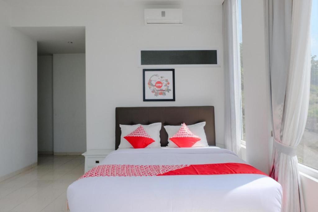 Oyo 1194 Villa Bukit Panderman Residence Batu  Exteriér fotografie