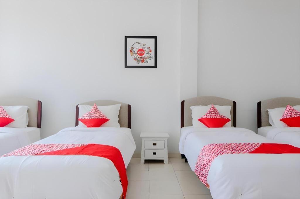 Oyo 1194 Villa Bukit Panderman Residence Batu  Exteriér fotografie