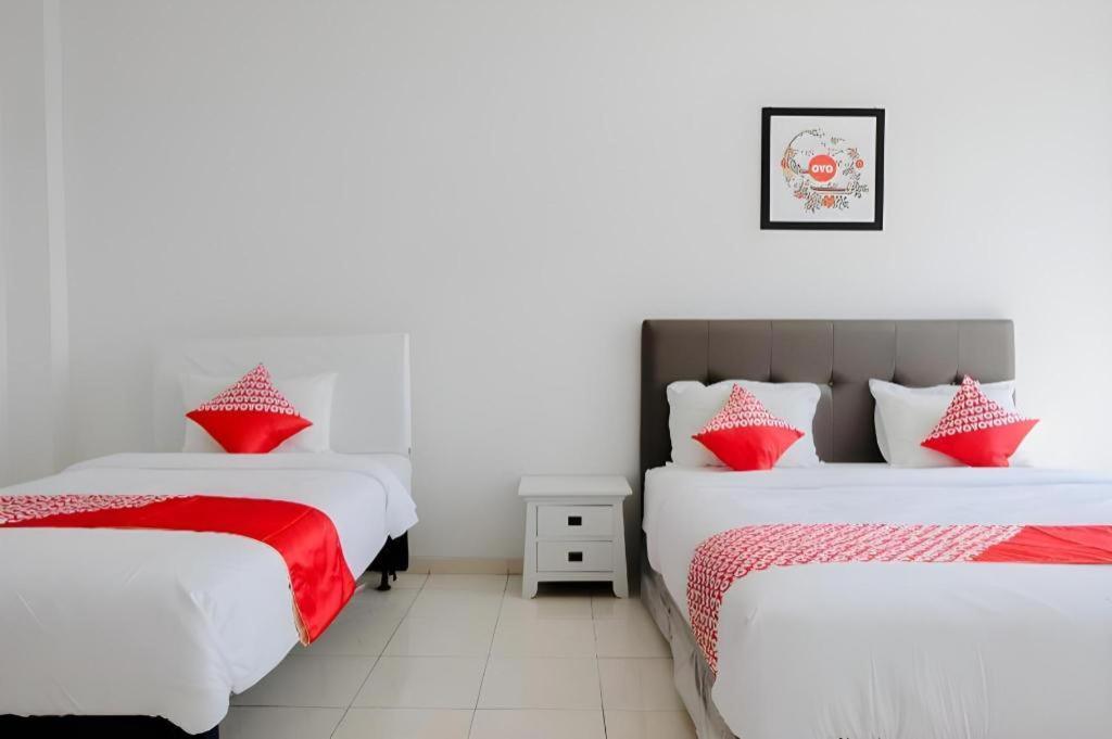 Oyo 1194 Villa Bukit Panderman Residence Batu  Exteriér fotografie